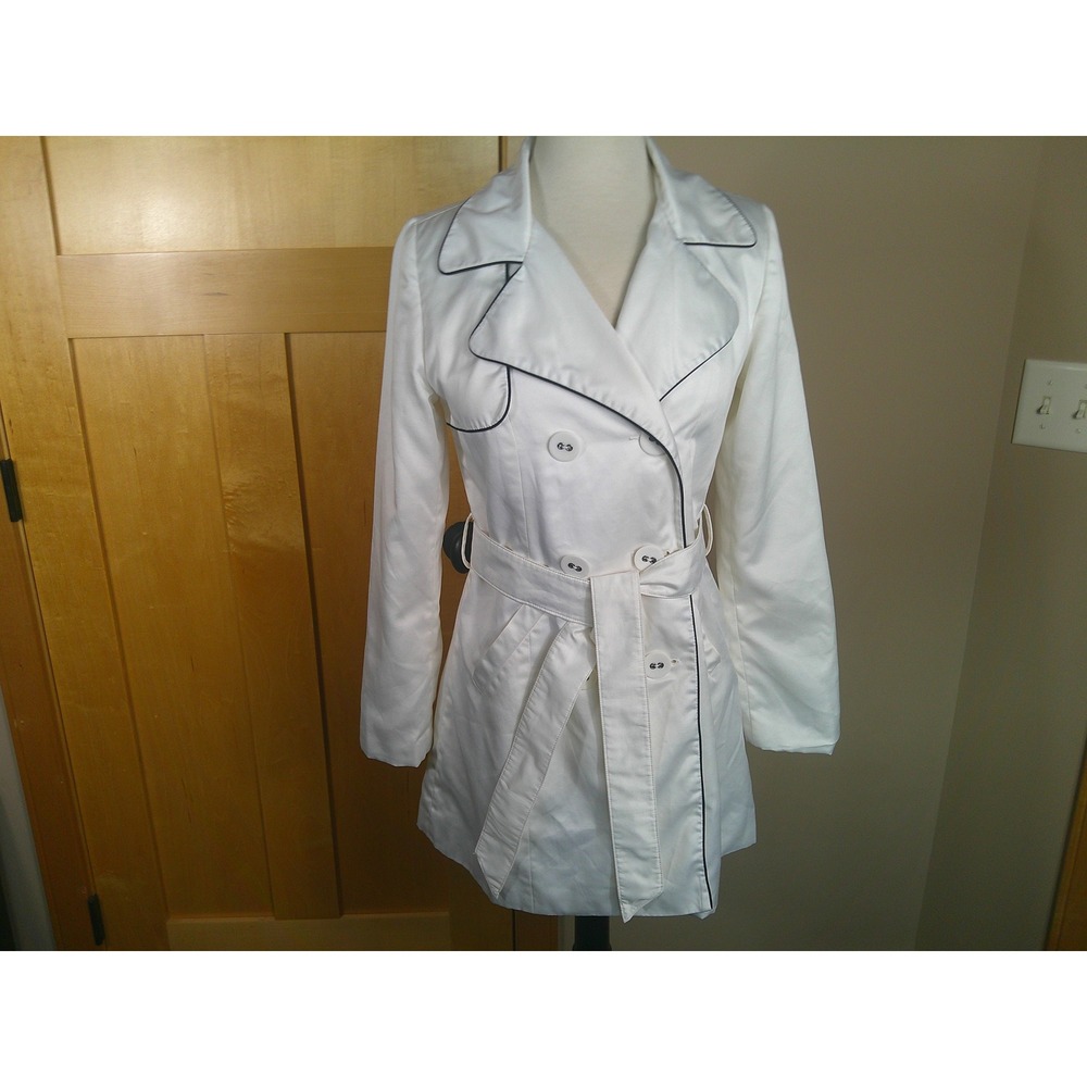 Wet Seal Women's White Double Breasted Trench Coat Medium Black Piping Belted